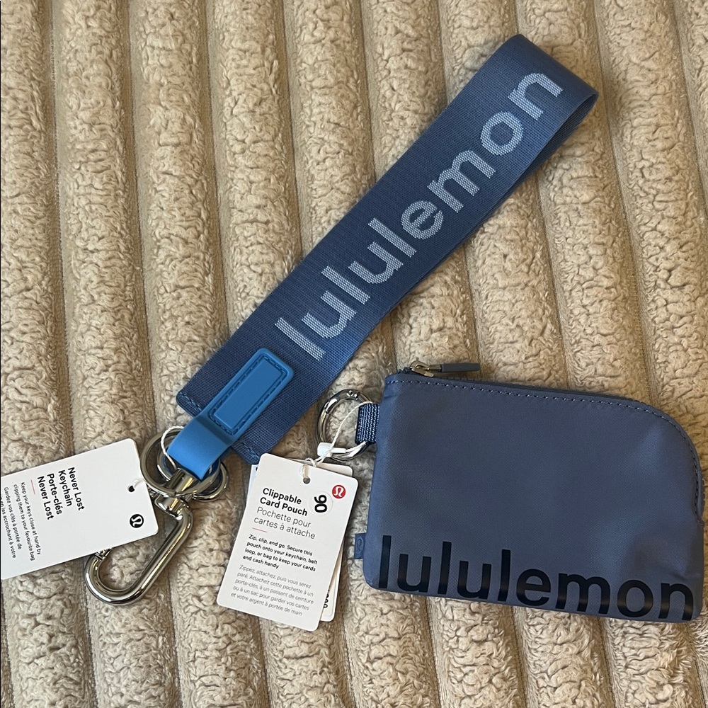 Lululemon Clippable Pouch & Never Lost Keychain